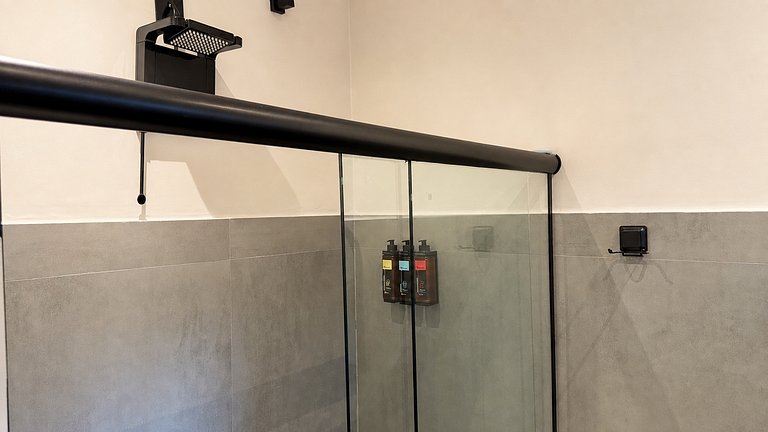 Flat Aconchegante | Ótima Localização • Garagem